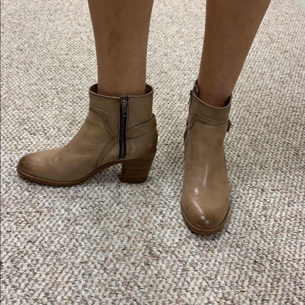 Frye boots - worn 1x